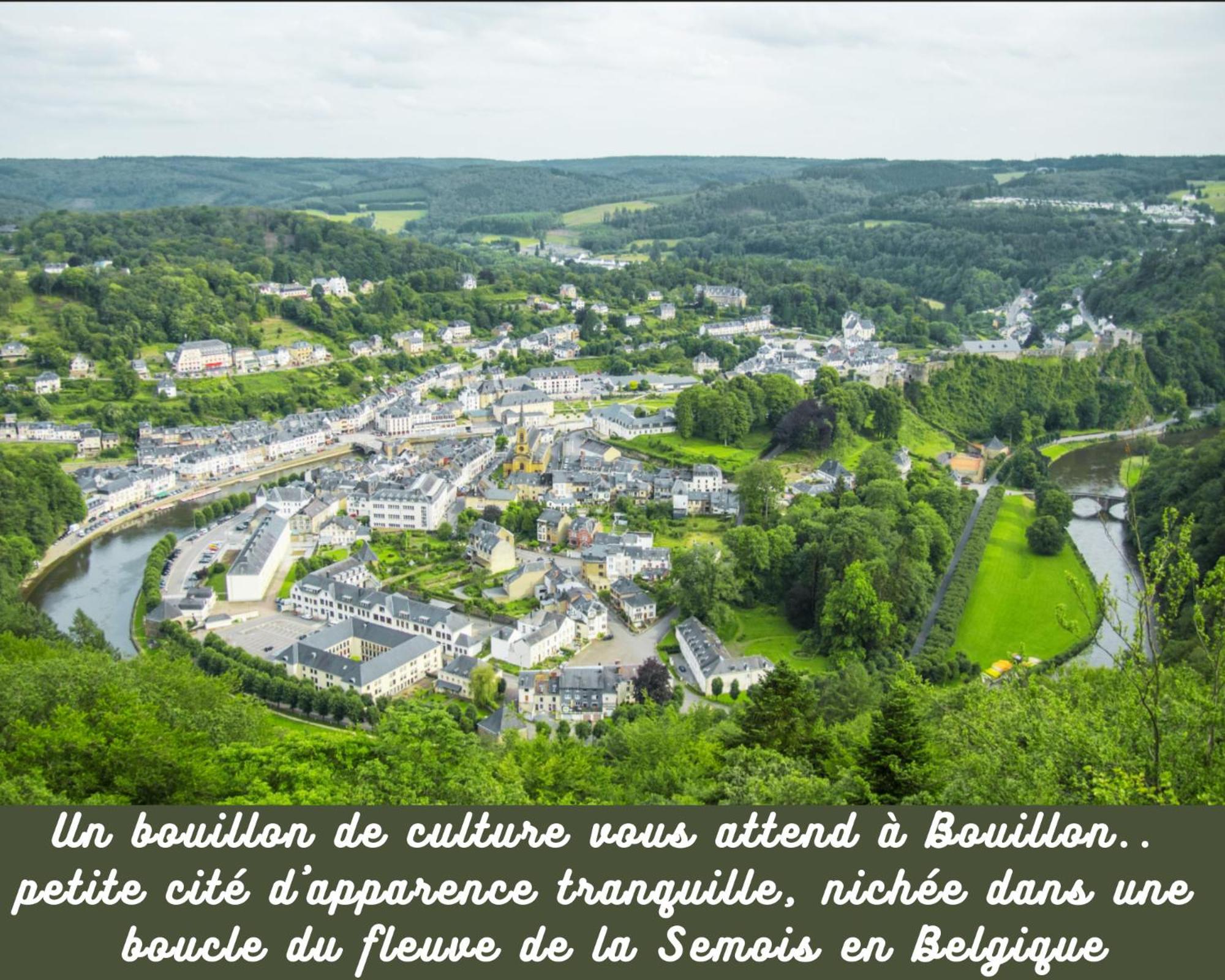 Charleville-Mezieres: Belle Vue Place Ducale Exterior foto